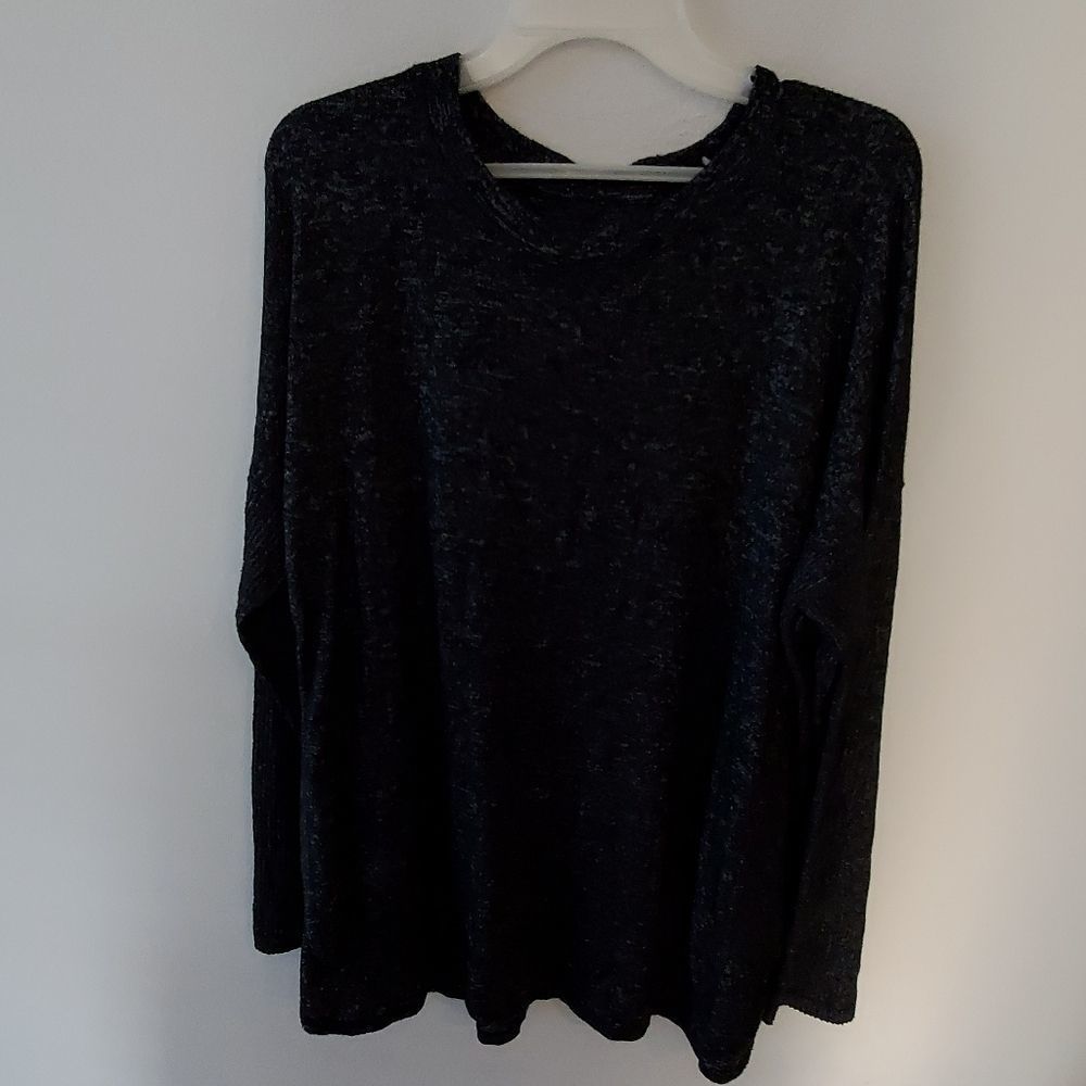 Xersion super soft bowl heathered active shirt‎